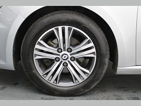 renault, megane, sedan 1.3 tce touch edc, otomatik, benzin 2.el otomobil | renew 13