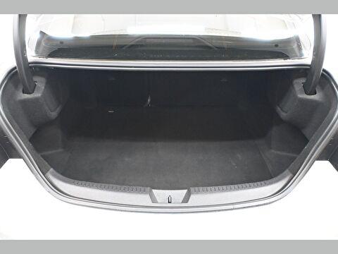 renault, megane, sedan 1.3 tce joy edc, otomatik, benzin 2.el otomobil | renew 10