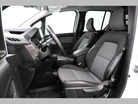 renault, kangoo multix, 1.3 tce ıconic edc, otomatik, benzin 2.el otomobil | renew 14