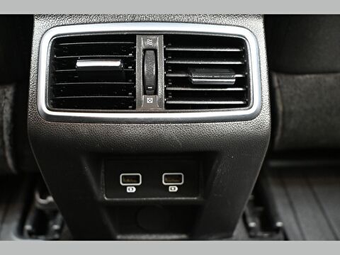 renault, megane, sedan 1.3 tce touch edc, otomatik, benzin 2.el otomobil | renew 30