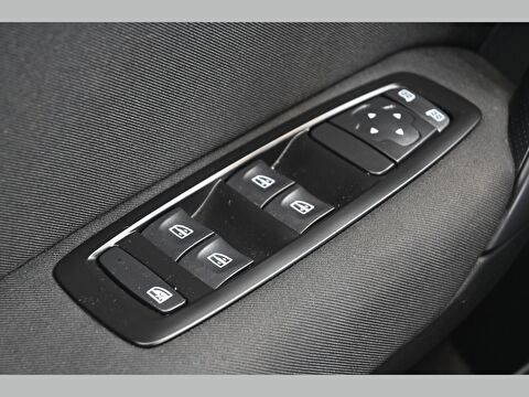 renault, megane, sedan 1.3 tce touch edc, otomatik, benzin 2.el otomobil | renew 26