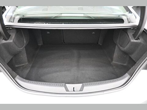 renault, megane, sedan 1.3 tce touch edc, otomatik, benzin 2.el otomobil | renew 19