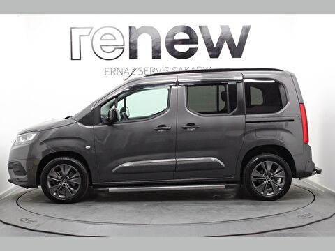 toyota, proace city, kombi 1.5 d passion x-pack otomatik, otomatik, dizel 2.el otomobil | renew 11