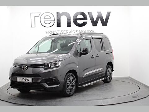 Toyota, Proace City, Kombi 1.5 D Passion X-Pack Otomatik, Otomatik, Dizel 2. el otomobil | renew Mobile