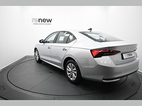 skoda, octavia, 1.5 tsı mhev elite dsg, otomatik, benzin 2.el otomobil | renew 10