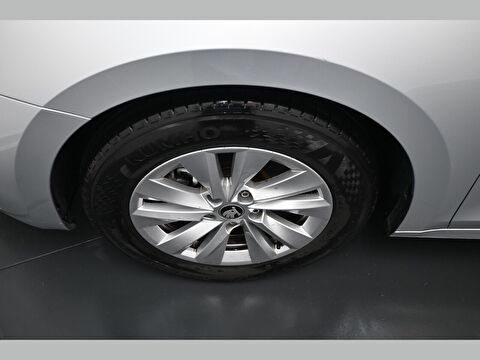 skoda, octavia, 1.5 tsı mhev elite dsg, otomatik, benzin 2.el otomobil | renew 13