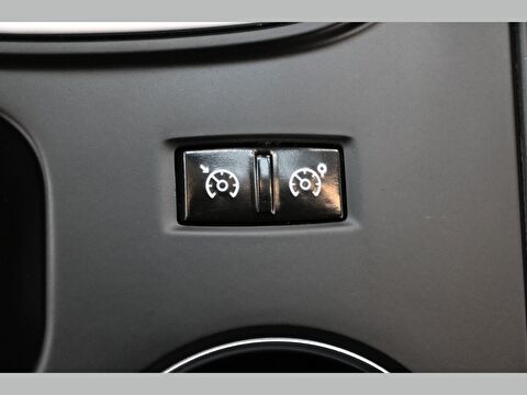 renault, megane, sedan 1.5 bluedci touch edc, otomatik, dizel 2.el otomobil | renew 36