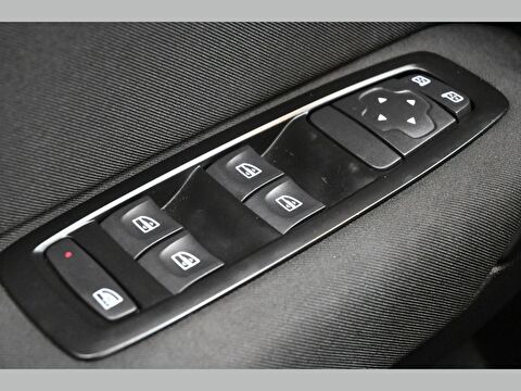 renault, megane, sedan 1.5 bluedci touch edc, otomatik, dizel 2.el otomobil | renew 33