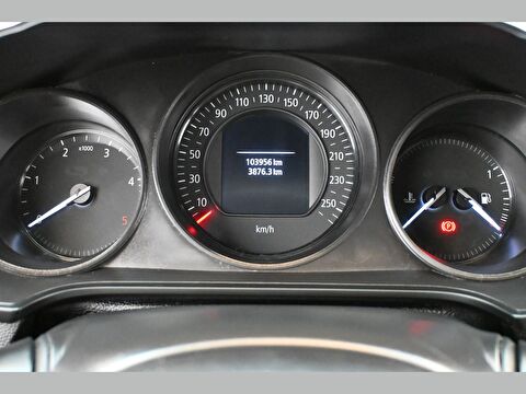 renault, megane, sedan 1.5 bluedci touch edc, otomatik, dizel 2.el otomobil | renew 9