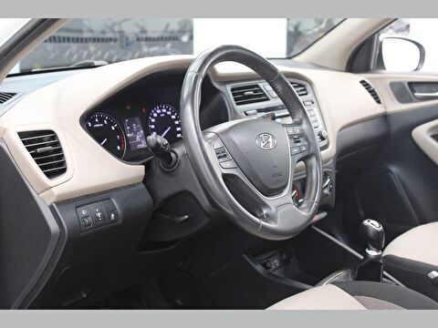 hyundai, i20, hatchback 1.2 mpı style, manuel, benzin 2.el otomobil | renew 17