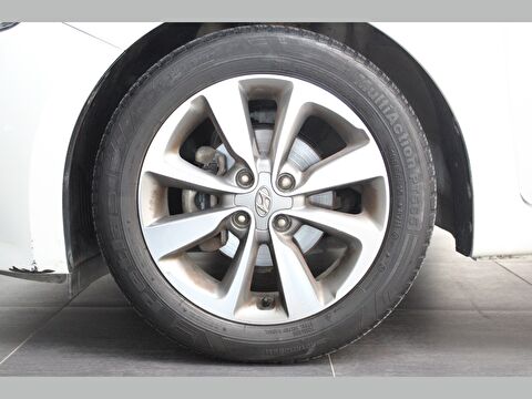 hyundai, i20, hatchback 1.2 mpı style, manuel, benzin 2.el otomobil | renew 15