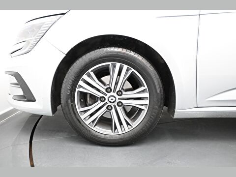 renault, megane, sedan 1.3 tce touch edc, otomatik, benzin 2.el otomobil | renew 13