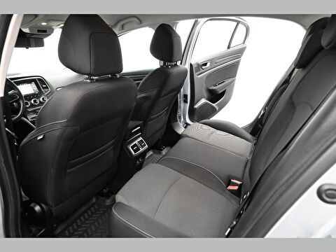 renault, megane, sedan 1.3 tce touch edc, otomatik, benzin 2.el otomobil | renew 23
