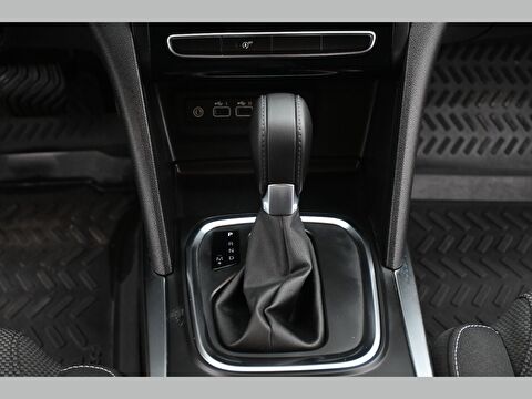 renault, megane, sedan 1.3 tce touch edc, otomatik, benzin 2.el otomobil | renew 31