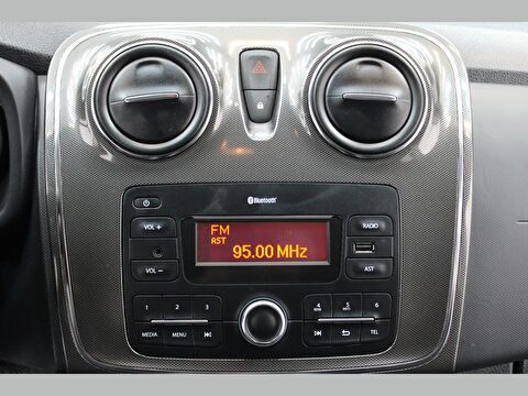 dacia, sandero, hatchback 0.9 tce stepway, manuel, benzin 2.el otomobil | renew 27