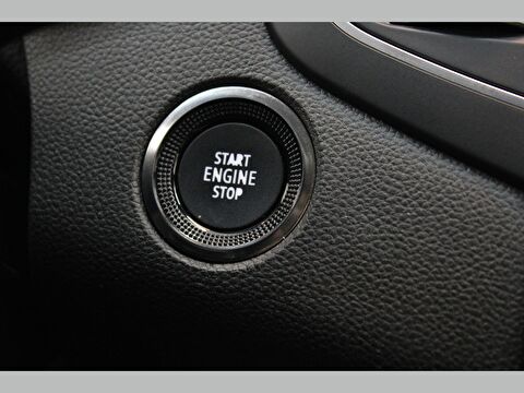 renault, megane, sedan 1.3 tce touch edc, otomatik, benzin 2.el otomobil | renew 32