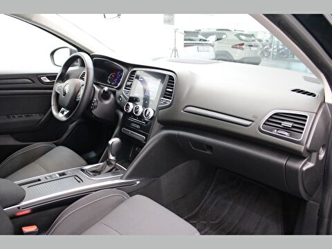 renault, megane, sedan 1.3 tce touch edc, otomatik, benzin 2.el otomobil | renew 23
