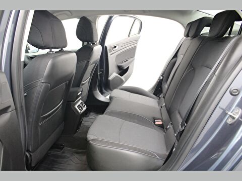 renault, megane, sedan 1.3 tce touch edc, otomatik, benzin 2.el otomobil | renew 25