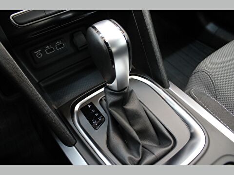 renault, megane, sedan 1.3 tce touch edc, otomatik, benzin 2.el otomobil | renew 34