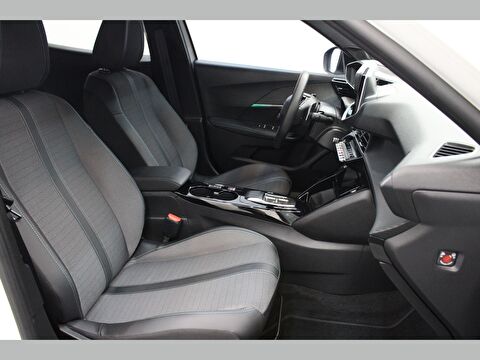 peugeot, 2008, crossover 1.2 puretech allure eat8, otomatik, benzin 2.el otomobil | renew 19