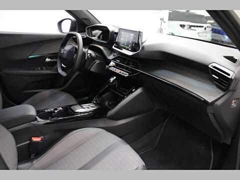 peugeot, 2008, crossover 1.2 puretech allure eat8, otomatik, benzin 2.el otomobil | renew 18