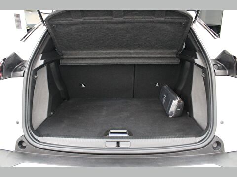 peugeot, 2008, crossover 1.2 puretech allure eat8, otomatik, benzin 2.el otomobil | renew 37