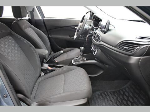 fiat, egea, cross 1.4 fire urban, manuel, benzin + lpg 2.el otomobil | renew 18