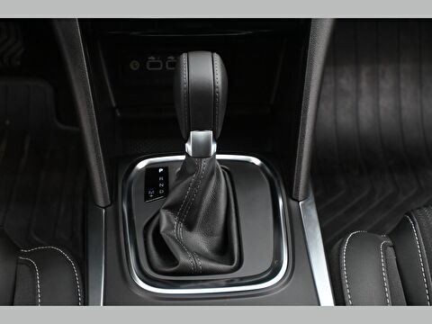 renault, megane, sedan 1.3 tce ıcon edc, otomatik, benzin 2.el otomobil | renew 31