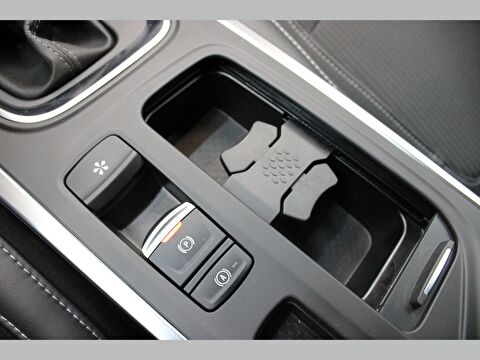 renault, megane, sedan 1.3 tce ıcon edc, otomatik, benzin 2.el otomobil | renew 30
