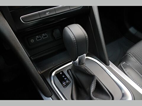 renault, megane, sedan 1.3 tce ıcon edc, otomatik, benzin 2.el otomobil | renew 29