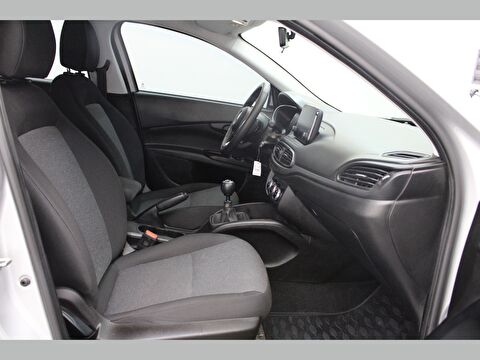 fiat, egea, sedan 1.4 fire easy plus, manuel, benzin 2.el otomobil | renew 16