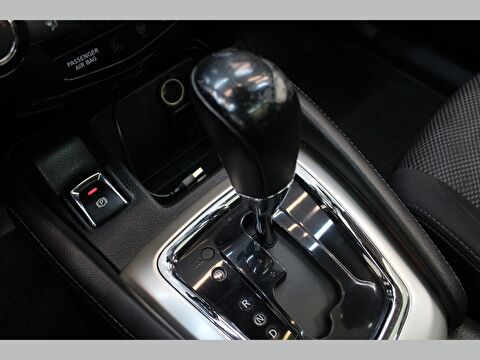 nissan, qashqai, suv 1.6 dcı start&stop sky pack x-tronic, otomatik, dizel 2.el otomobil | renew 32