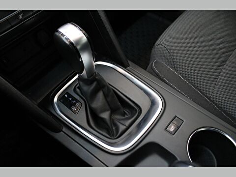 renault, megane, sedan 1.3 tce joy edc, otomatik, benzin 2.el otomobil | renew 29