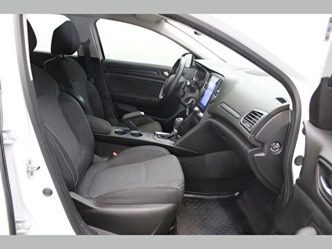 renault, megane, sedan 1.3 tce joy edc, otomatik, benzin 2.el otomobil | renew 17