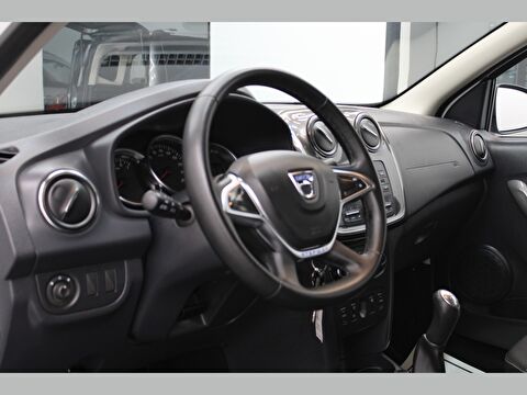 dacia, sandero, hatchback 0.9 tce stepway easy-r, otomatik, benzin + lpg 2.el otomobil | renew 25