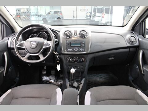 dacia, sandero, hatchback 0.9 tce stepway easy-r, otomatik, benzin + lpg 2.el otomobil | renew 30