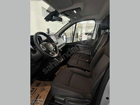 renault, trafic, 2.0 dcı 6m3 grand confort 8+1 eag9, otomatik, dizel 2.el otomobil | renew 13