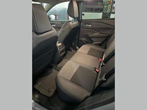 nissan, qashqai, 1.3 dıg-t mhev skypack 4x2 cvt, otomatik, benzin 2.el otomobil | renew 12