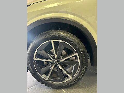 nissan, qashqai, 1.3 dıg-t mhev skypack 4x4 cvt, otomatik, hybrid 2.el otomobil | renew 23