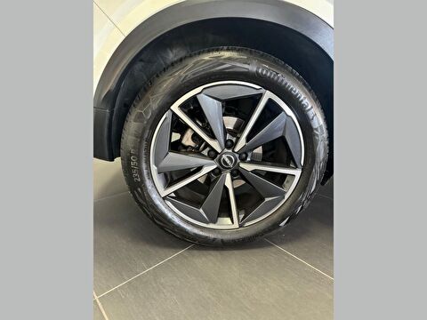nissan, qashqai, 1.3 dıg-t mhev skypack 4x4 cvt, otomatik, hybrid 2.el otomobil | renew 21