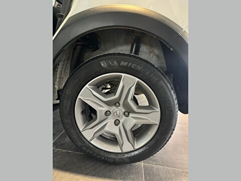 dacia, sandero, 1.5 bluedcı stepway, manuel, dizel 2.el otomobil | renew 23
