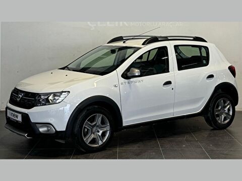 1.5 BlueDCI Stepway, 2. el otomobil | renew