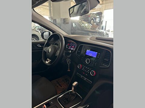 renault, megane, sedan 1.3 tce joy comfort edc, otomatik, benzin 2.el otomobil | renew 17