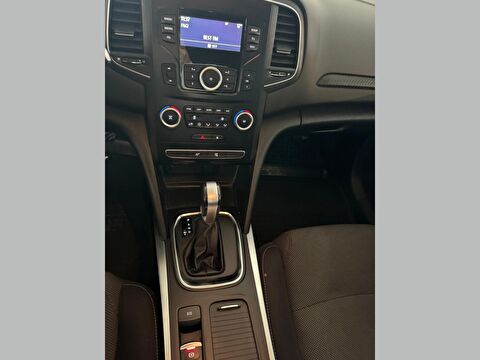 renault, megane, sedan 1.3 tce joy comfort edc, otomatik, benzin 2.el otomobil | renew 19