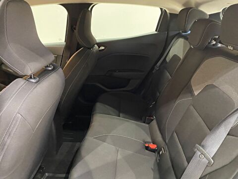 2026 Benzin Otomatik Renault Clio Gri Gürel Tasarım Aksesuar Otomotiv San. Tic. Ltd. Şti.