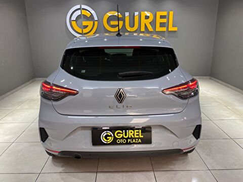 2026 Benzin Otomatik Renault Clio Gri Gürel Tasarım Aksesuar Otomotiv San. Tic. Ltd. Şti.
