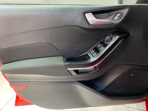 2017 Dizel Manuel Ford Fiesta Kırmızı Gürel Tasarım Aksesuar Otomotiv San. Tic. Ltd. Şti.