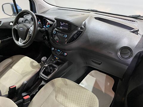 2021 Dizel Manuel Ford Tourneo Courier Mavi Gürel Tasarım Aksesuar Otomotiv San. Tic. Ltd. Şti.