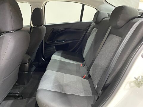 2021 Benzin Manuel Fiat Egea Beyaz Gürel Tasarım Aksesuar Otomotiv San. Tic. Ltd. Şti.