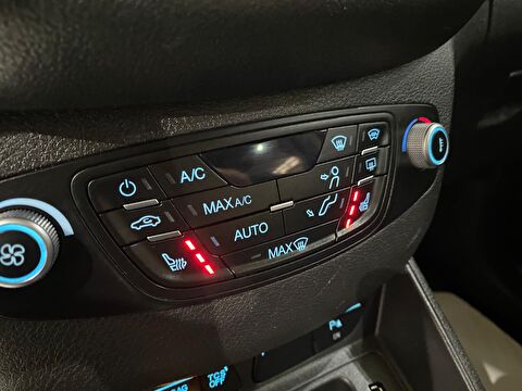 2022 Dizel Manuel Ford Tourneo Courier Kırmızı Gürel Tasarım Aksesuar Otomotiv San. Tic. Ltd. Şti.